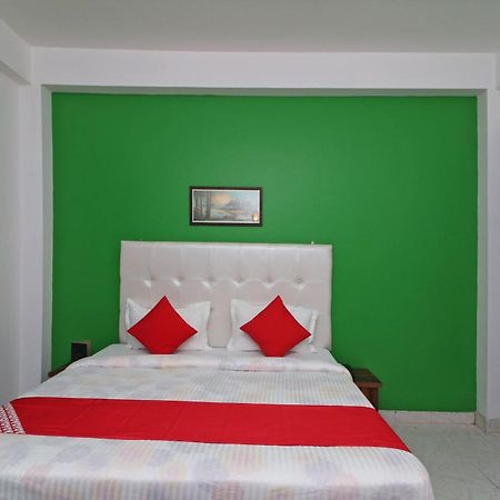 Hotel O Ooak Hotel Greater Noida Exterior photo