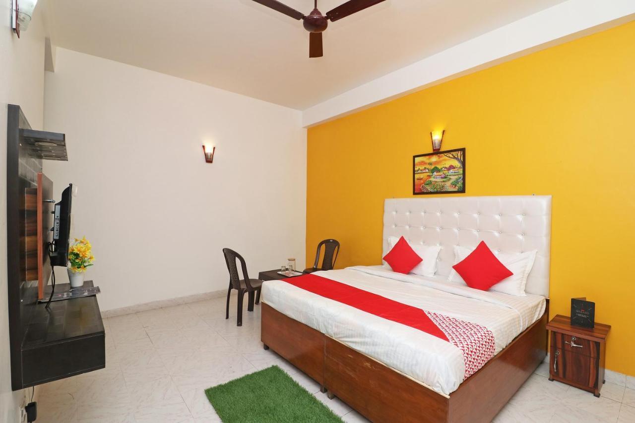 Hotel O Ooak Hotel Greater Noida Exterior photo